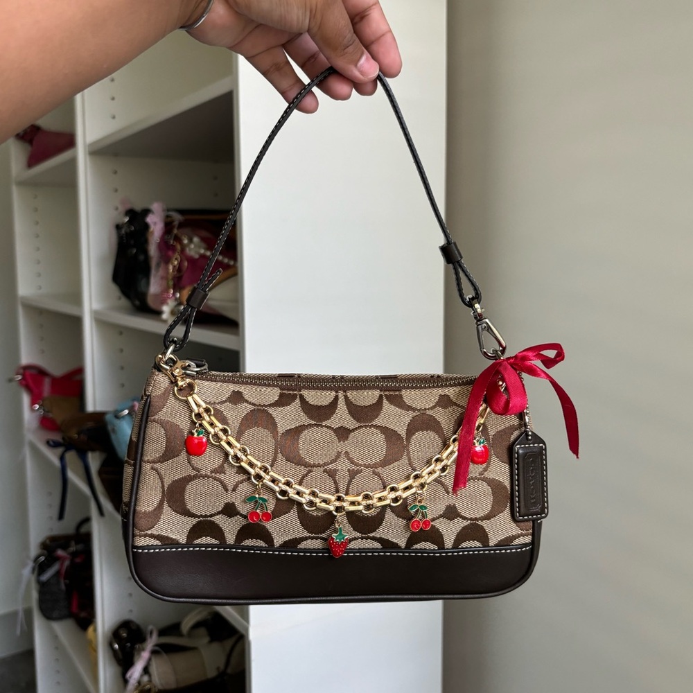 Vintage Coach Demi Shoulder Bag Mocha Brown 🤎